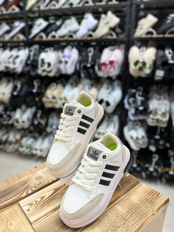 👟🧦👩🦰 اسپورت زنانه آدیداس کد 5569👟🧦👩🦰🛍